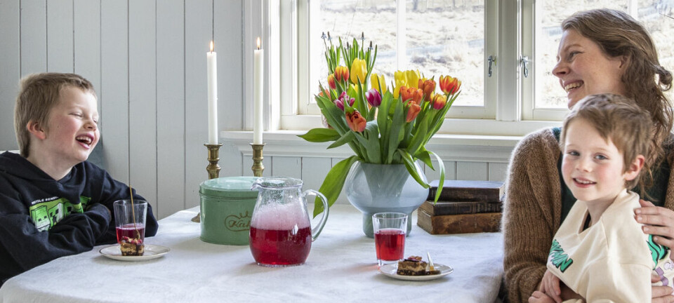 Karoline og Kristian flyttet fra leilighet i Oslo til hus på landet: – Et hektisk liv i byen er ikke noe for meg