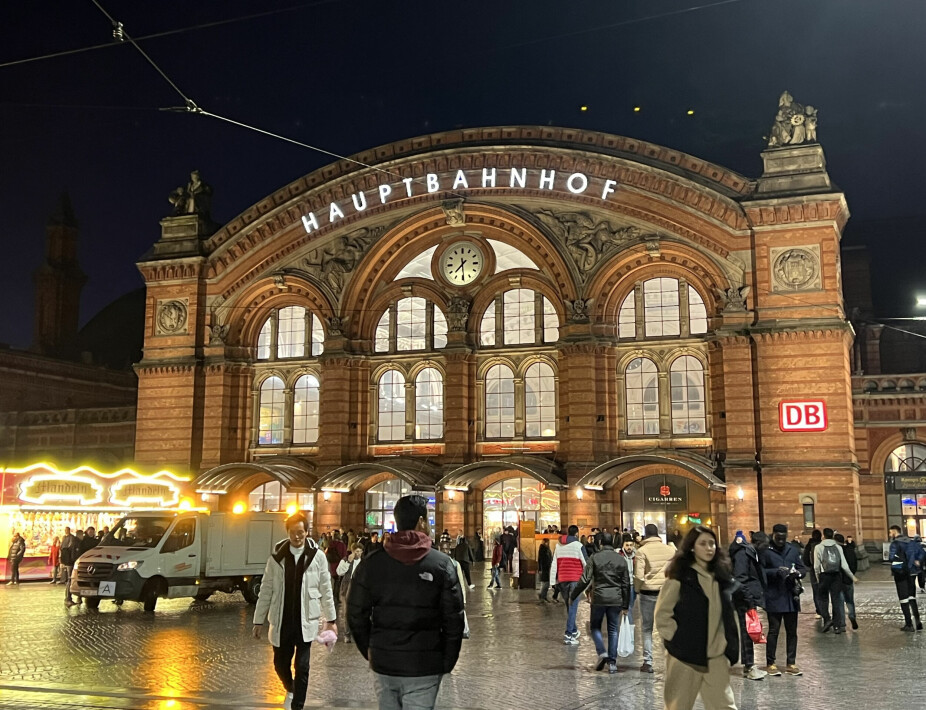 <b>ET SYN:</b> Bremen Hauptbahnhof var en av mange flotte stasjoner vi fikk se.