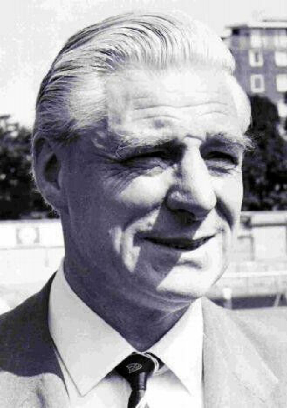 KRYSSORDMAKER: Rektor, veteran fra 1. verdenskrig og kryssordmaker Leonard Dawe forfattet kryssordene der kodeordene fra den forestående invasjonen i Normandie inngikk.