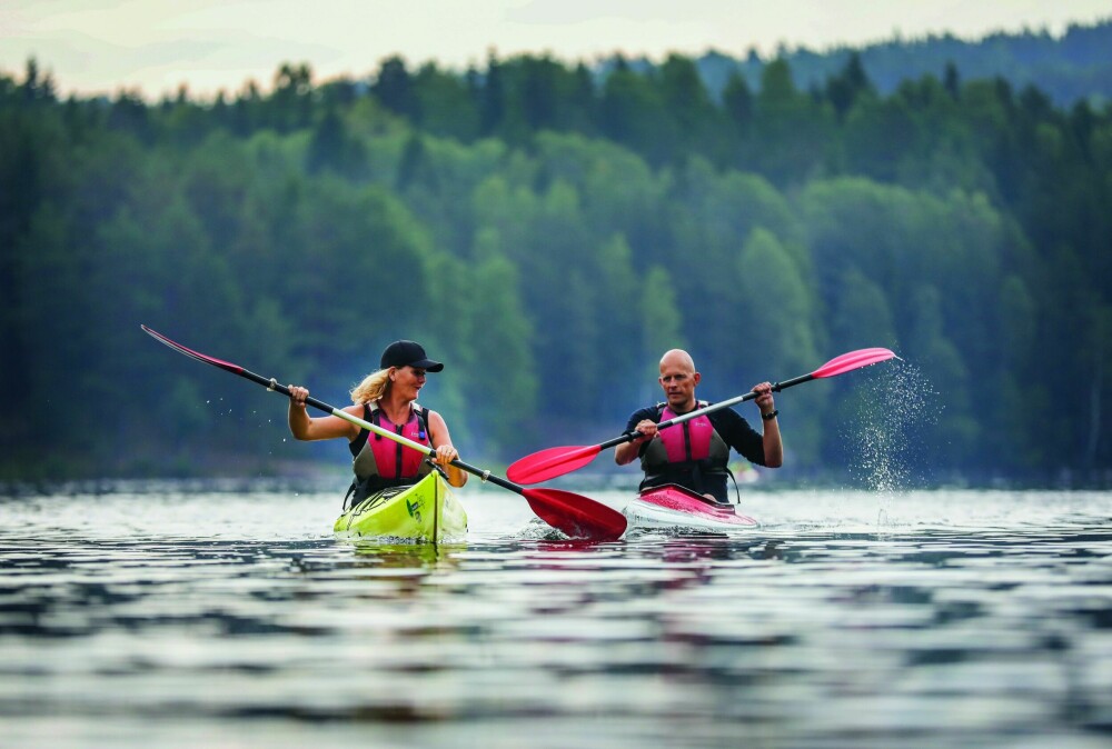 <b>SPORTY PAR:</b> Anne Lindmo og ektemannen Hasse finner felles glede i turlivet. 