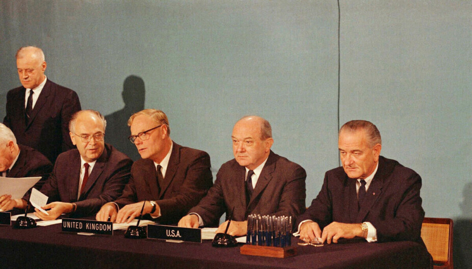 <b>AVTALE: </b>13 land, deriblant Sovjet, Storbritannia og USA; signerte i 1967 Outer Space Treaty – som blant annet forbyr kjernefysiske våpen og miilitærbaser i verdensrommet.