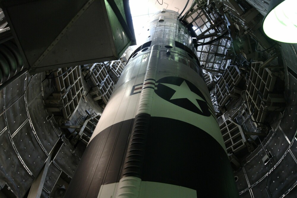 <b>SKUDDKLART:</b> Titan II-raketten var klar til oppskyting på kort tid dersom sovjetiske inter­kontinentale raketter skulle true USA. Etter Den kalde krigen ble den armerte raketten i siloen i Arizonas Missile Museum byttet ut med en øvelsesrakett.