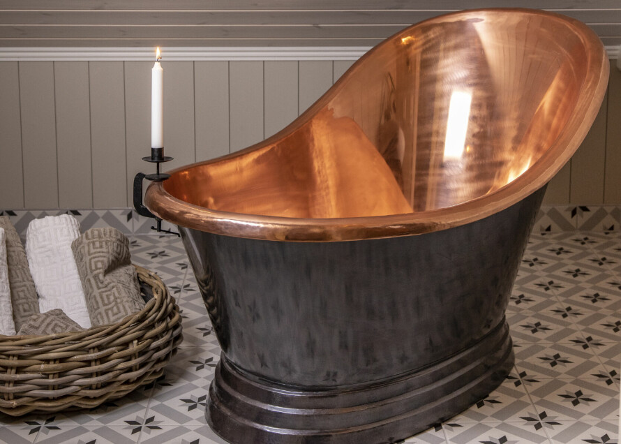 Drømmebadekar: Dette badekaret i kobber bare måtte Therese ha.