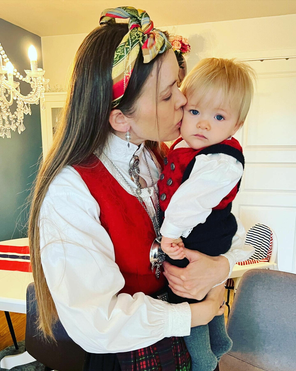 TILHØRIGHET: – Jeg vil aldri klandre mamma, bare savne henne, sier Linn Inger. Og sønnen Neo skal først og fremst få tilhørighet.