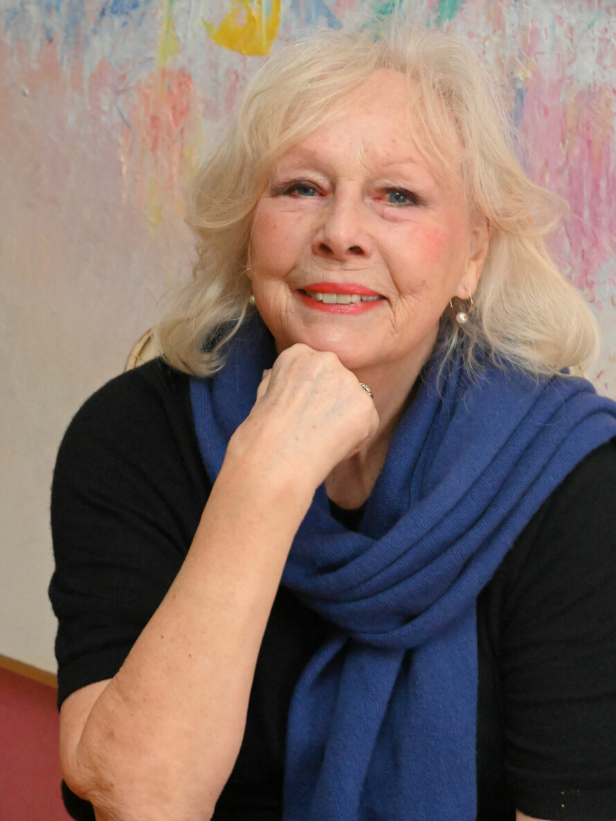 TØFF: Mange tror at Lise Fjeldstad er såkalt fin dame. Hun er også røff og tøff. Bejublet, snill, mild, sint og engasjert er ord som kan brukes om Lise.