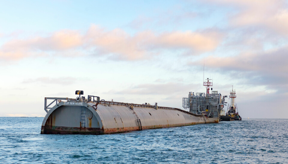 Siste reise: 3. august 2023 ble 'FLIP' slep til opphugging.