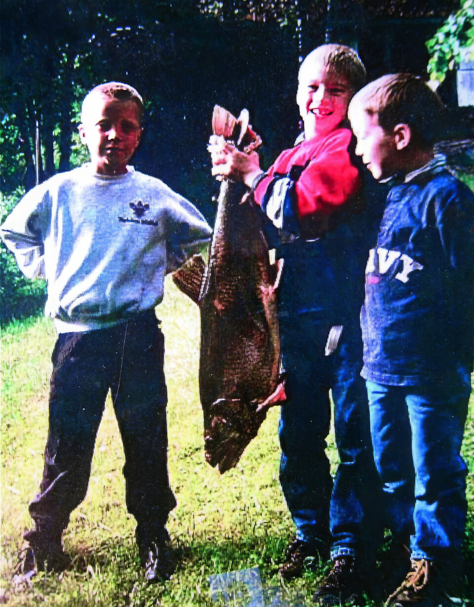 HISTORISK DOKUMENTASJON: Denne kanadarøya på 8,5 kilo ble avlivet i Maridalsvannet i Oslo, der det sannsynligvis svømmer langt større eksemplarer. Maridalsvannet er hoveddrikkevannskilden til Oslo, så fiske er forbudt.