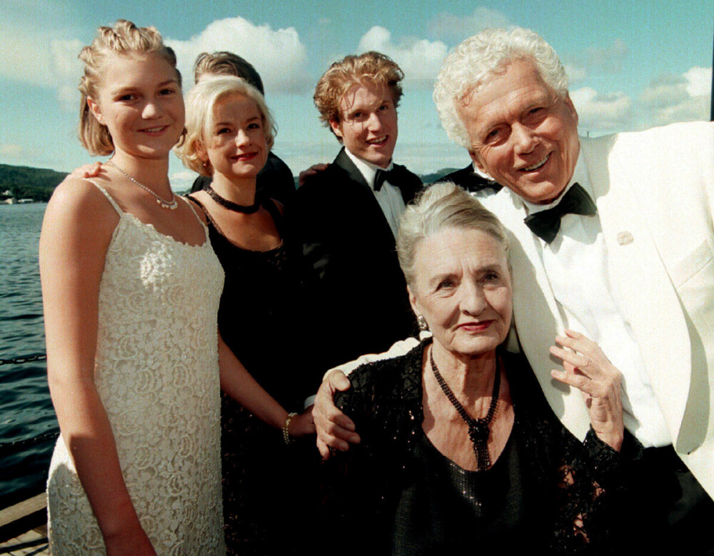 <b>SÅPESTJERNER:</b> Anette Hoff spilte Juni Anker Hansen i såpeserien «Hotel Cæsar» fra start til slutt – en rolletolkning hun vant Gullruten for i 1999.