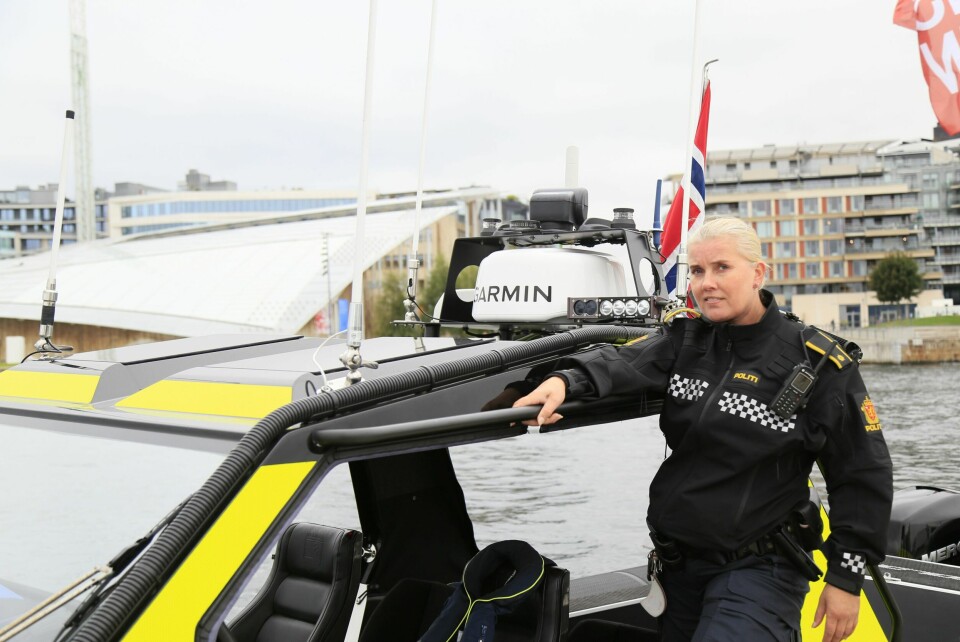 MÅ HA SELSKAP: Leder for oslopolitiets sjøtjeneste, Eva Brekke, forteller at de ikke har våget å bruke Marell-båten uten selskap av andre politibåter, som M12 Recon-RIB-en fra Goldfish (bildet). Oslopolitiets Marell er sendt tilbake til Sverige for feilsøking.