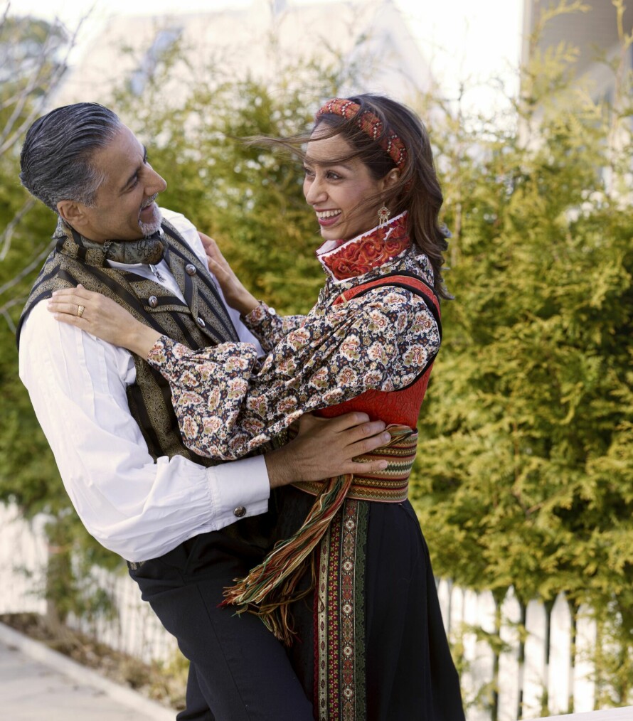 ELSKET: – Abid kommer stadig hjem med klær han har kjøpt til meg, det er ingen tvil om at han er oppmerksom. Det beste av alt er at vi har lært å prate om absolutt alt. Hver dag vokser vi sammen, sier Nadia.