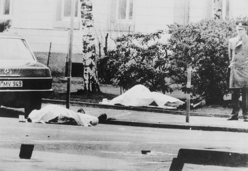 PLAFFET NED: Riksadvokat Siegfried Buback ble myrdet av attentatmenn fra RAF den 7. april 1977 i Karlsruhe.
