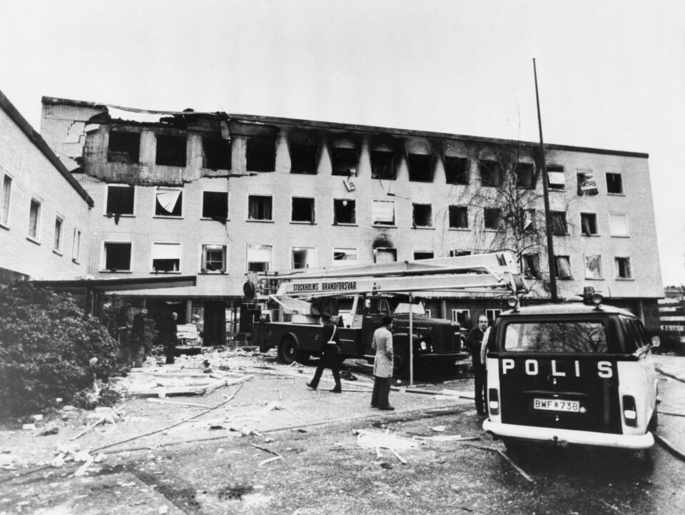 STOCKHOLM-TERROREN: I 1975 angrep RAF-terrorister den vesttyske ambassaden i Stockholm og tok 12 gisler. To av dem ble henrettet av terroristene. Senere gikk en bombe av, trolig som følge av klønete omgang med en granat, som skadet både gisler og terrorister.
