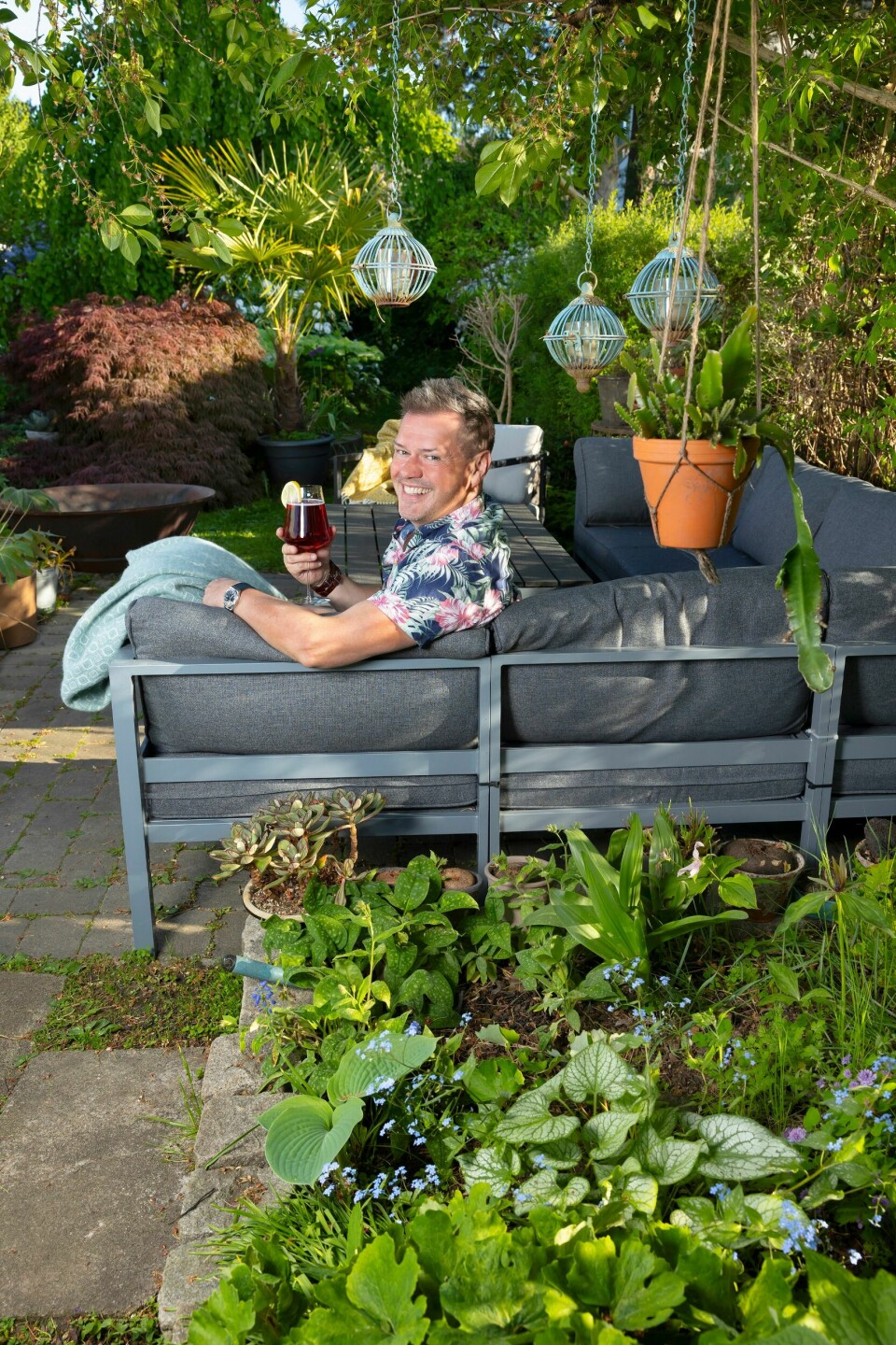 YDMYK: – Jeg blir veldig ydmyk for skaperverket når jeg ser hva som kan komme ut av et frø. Det at man kan ta en bit av en plante, putte den i jorda, og så «poff» kommer det en ny plante, en genetisk kopi, det er ganske kult.