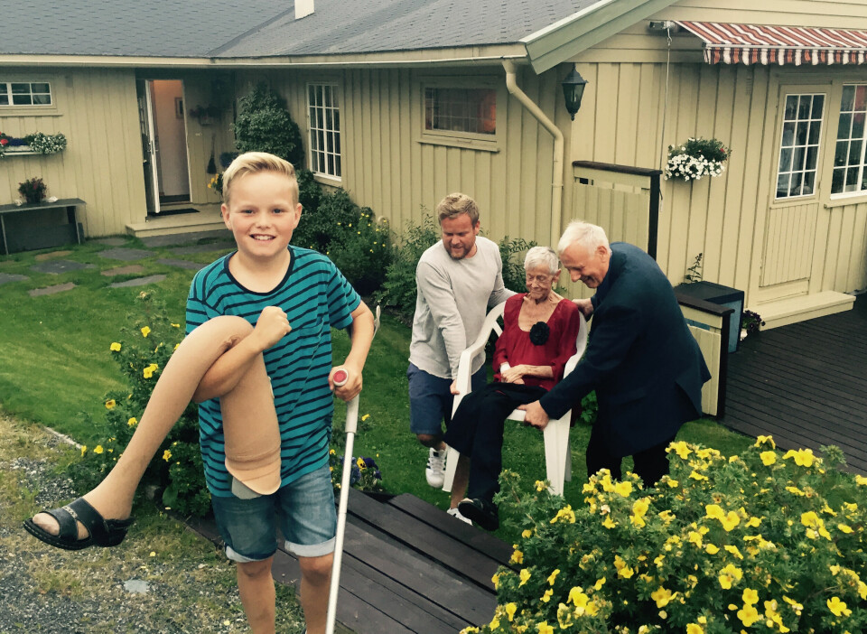 STYRKET SAMHOLD: Hele familien engasjerte seg i logistikken etter at Solveig Kloppens mor måtte amputere et ben.