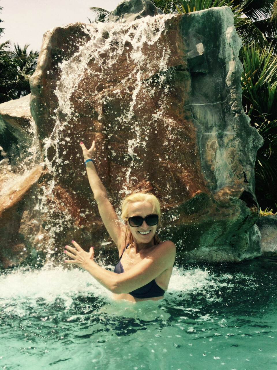 REISER GJERNE TILBAKE: Karen-Marie elsket å være på Maldivene og sier ikke nei takk hvis muligheten byr seg på nytt.