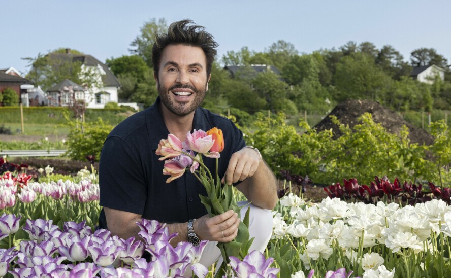 TRAVEL FYR: Jan Thomas elsker livet som programleder, men innrømmer at det skal bli godt å kunne senke skuldrene litt i sommer.