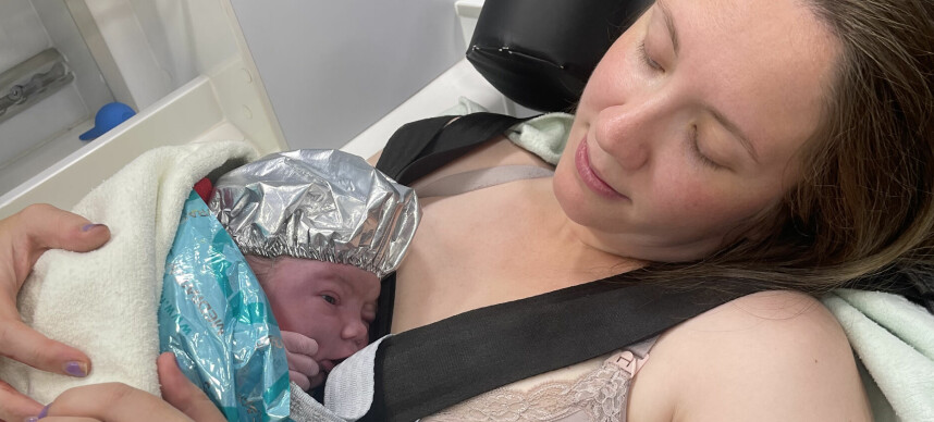 «Ring føden!», sa naboen, men Synne tok alt med knusende ro. Så skjedde ting fort