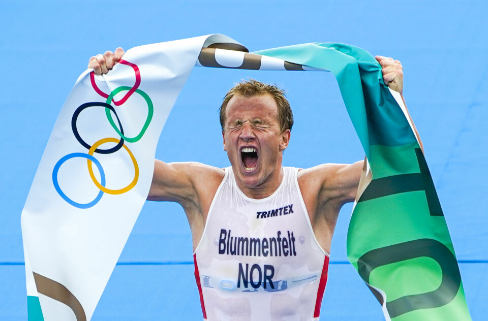 HISTORISK: Kristian Blummenfelt skrev seg inn i historiebøkene da han var den aller første nordmannen til å vinne et olympisk gull i triatlon. Bergenseren jublet hemningsløst da han krysset målstreken i Tokyo.