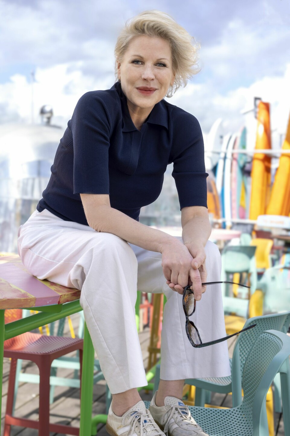 GULLALDER: Anne-Kat. Hærland har hatt en lang og innholdsrik karriere. En av de tingene hun er mest glad for, er at hun fikk oppleve NRK den gang statskanalen ennå var i en slags gullalder, med egen bankfilial og reisebyrå – og massevis av tid og ressurser.