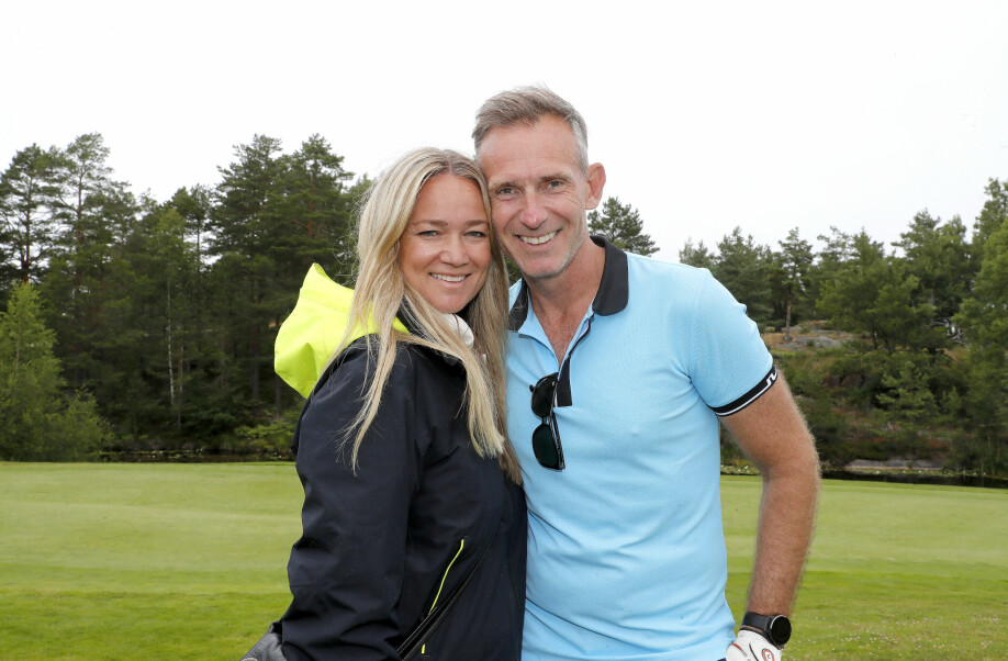 KONA TONJE: Carsten Skjelbreids kone Tonje stortrives med ektemannen. – Vi har det morsomt, stabilt og godt sammen, sier hun til Her og Nå.