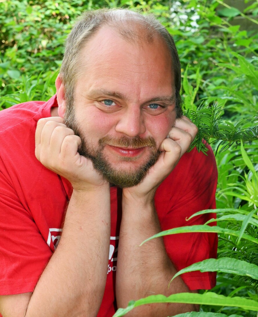 ÆRLIG: Er jeg som pabbi? Mímir forsøker å gi svar på dette spørsmålet i boken han har skrevet om pappaen.