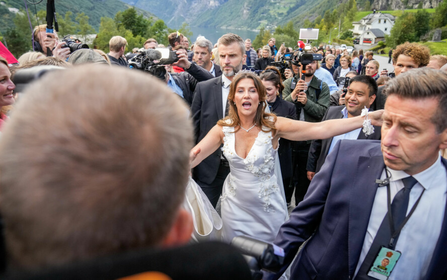 DOKUMENTAR: Kong Harald ønsket ikke å bli filmet av Netflix steder der ikke andre medier hadde tilgang.