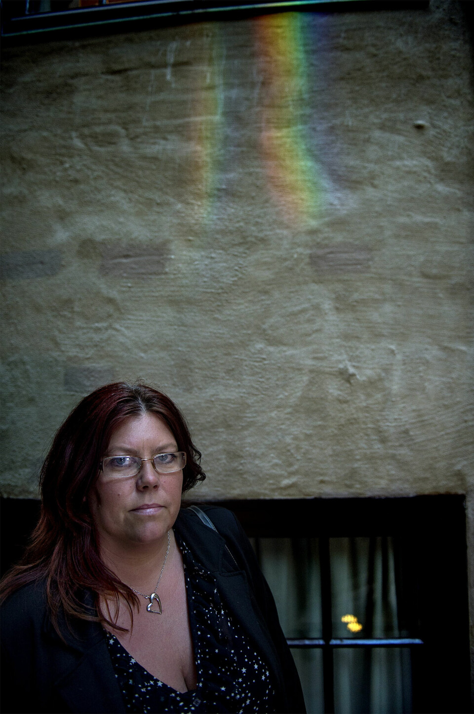 KRITISK: Hadde politiet fulgt opp tips om at Anders Eklund var hennes drapsmann, hadde livet til Engla Höglund blitt spart, mente moren Carina Höglund.