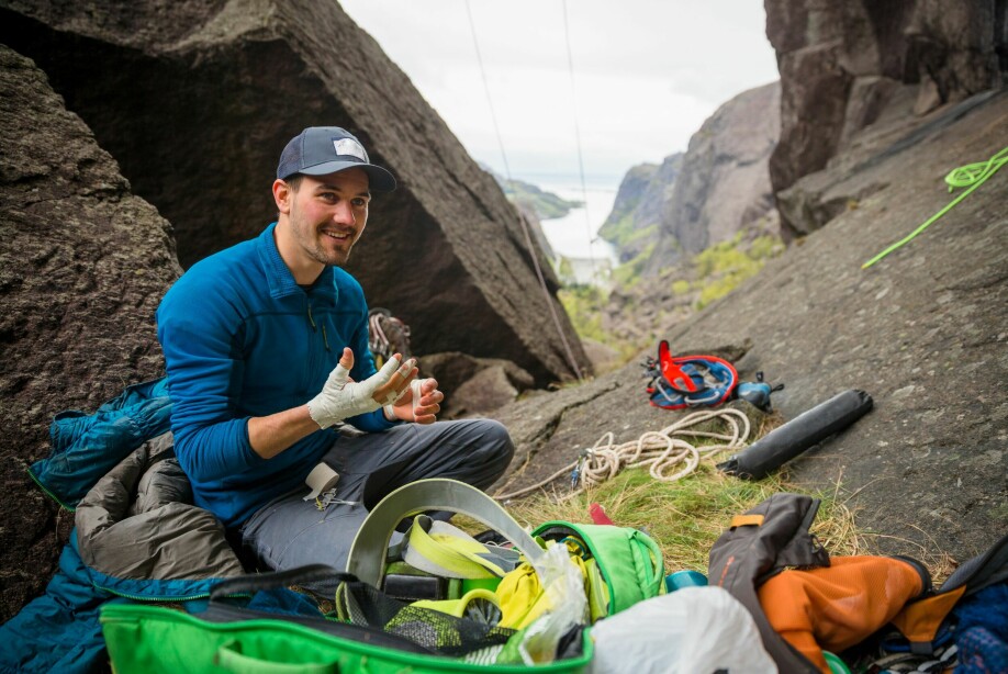 UTSTYRET I ORDEN: Har du plaster, tape, sårrens og en enkeltmannspakke tilgjengelig, så trenger ikke et uheldig kutt i hånda ødelegge turen.