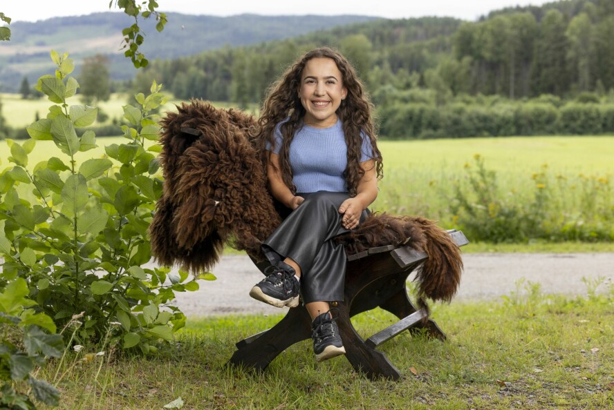 HÅPER Å NÅ LANGT: – Jeg har ikke lagt en taktikk, annet enn å være meg selv. Det tror jeg at jeg kan komme langt med. Jeg er ikke den personen som skriker høyest eller tar størst plass, sier «Farmen»- deltageren.