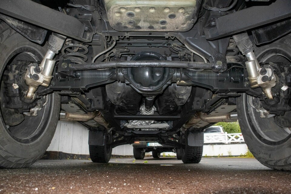 PORTAL: På undersiden av Squared er det lett å se hvordan portalakselen løfter chassiet ca.10 cm høyere fra underlaget.