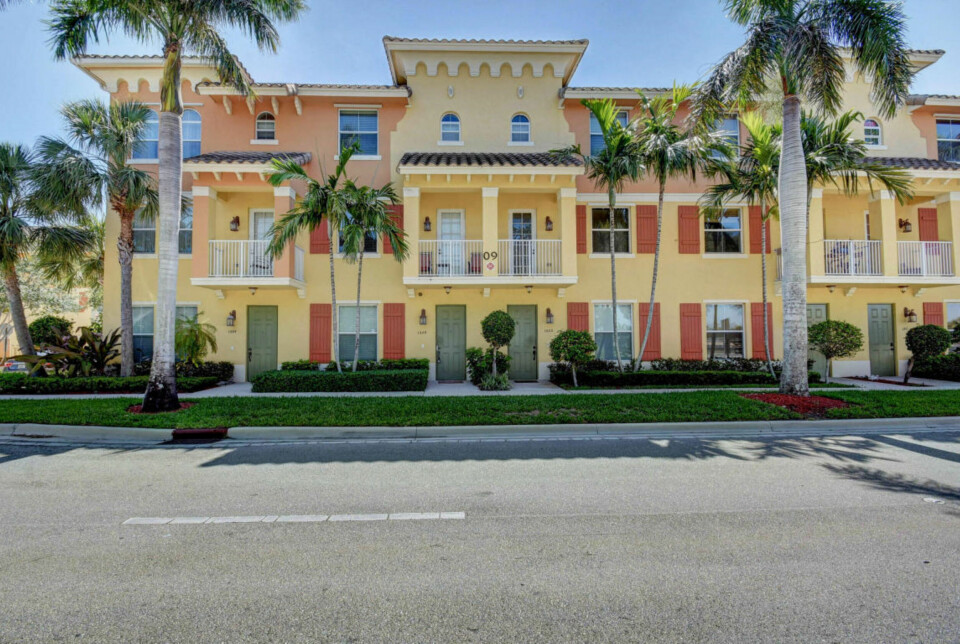 VILLE DREPE FOR TRE ETASJER: Michael Dippolito kjøpte en eksklusiv leilighet til seg og kona Dalia. Snart hadde hun overtalt ham til å skrive eiendommen over på seg. Men hun var ikke fornøyd.