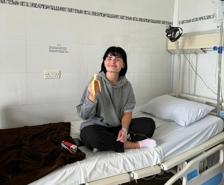 LETTET: Etter en natt med sterke smertestillende og en dag med mye søvn, følte Ulrikke seg mye bedre og fikk reise hjem til hotellet.