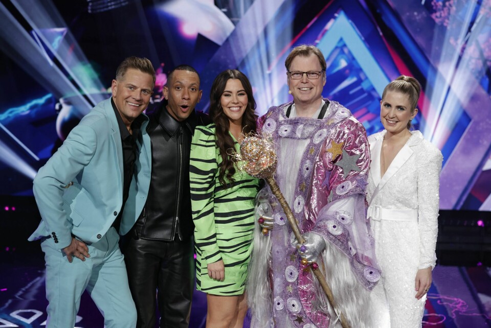 VARM I TRØYA: Marion er klar for sin femte sesong som «Maskorama»-detektiv. Her sammen med meddetektiver, programleder Silje Nordnes og avmasket deltaker, Jørn Lier Horst.