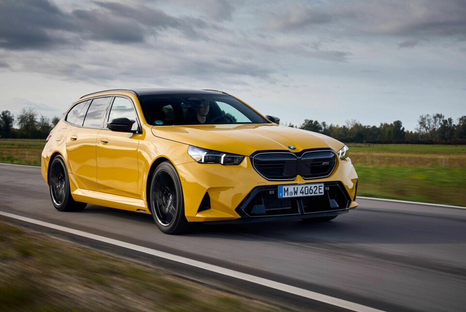 RASK: M5 Touring har over 100 hester mer enn Mercedes-AMG E 63 S 4Matic+, men er et tiendedel tregere på sprinten fra null til hundre.