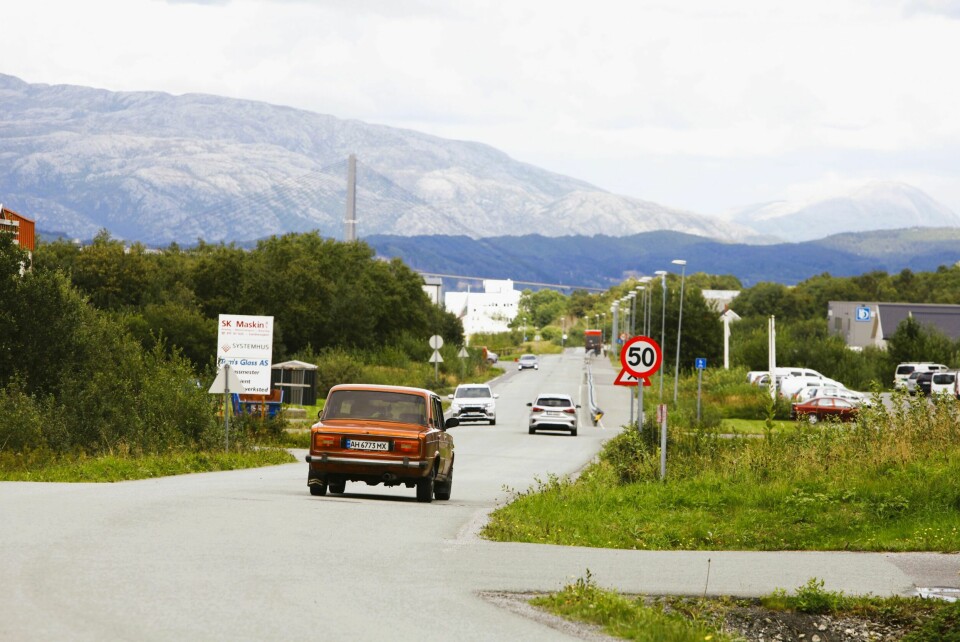 KOMFORTABEL: Bilen er ifølge Evgenij myk og komfortabel, og god å kjøre.