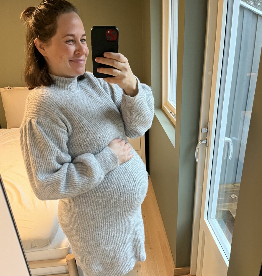 GRAVID: Andrea hadde lenge et ønske om å bære frem et barn, Gleden var stor, men bekymringene vokste da hun og ektemannen fikk sjokkbeskjeden.