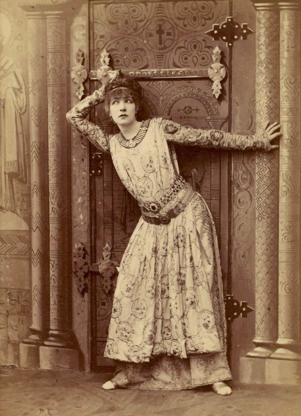 DRAMATISK: Sarah i scenerollen Theodora, tatt i 1884.