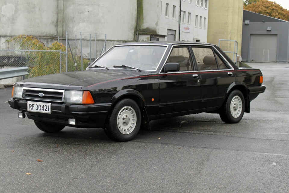 ELEGANT: Ford Granada har en stilren og stram linjeføring. Hverdagslig elegant.