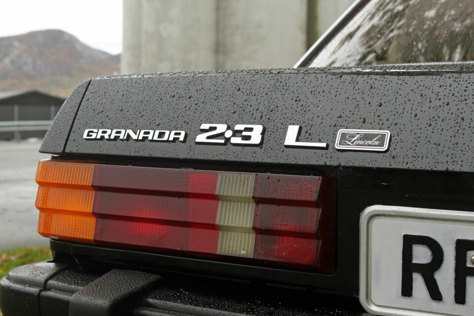 INGENTING Å LEGGE SKJUL PÅ: Det motsatte av emblem-delete. Her står alt en trenger å vite.