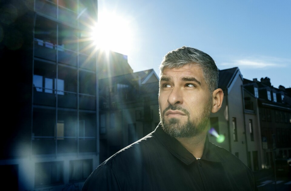 GRENSER: Det høres kanskje litt rart ut, men Leo Ajkic er ikke alltid like tøff og direkte. Ja, det finnes til og med situasjoner der han ikke føler seg spesielt komfortabel. – Jeg liker ikke å danse. Eller å kle meg ut. Jeg har visse grenser, sier han.