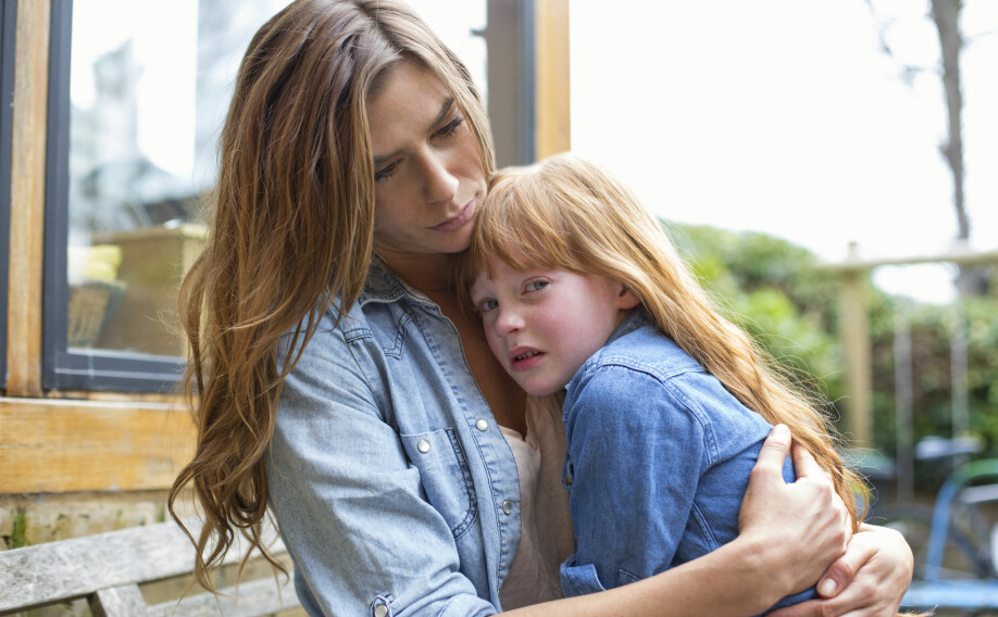 FORSKJELLSBAHENDLING: Datteren min merker at besteforeldrene forskjellsbehandler hun og broren hennes. Hva gjør vi?