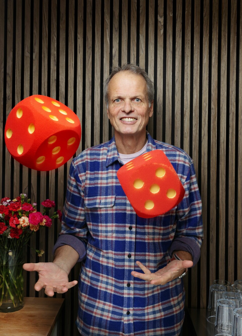 GLADGUTT OG OPTIMIST: Erling Kagge er kjent for sitt gode humør og sin evne til å se muligheter. Pessimisme har han lite til overs for. – Jeg synes det er noe lettvint, ja, noe nesten barnslig ved å være pessimist, sier han.