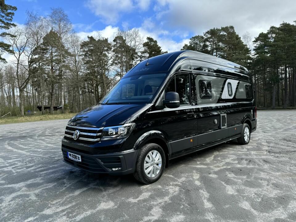 PÅKOSTET: Hobby Maxia Van 680 ET er en påkoster og svær bybobil med masse utstyr og premiumfølelse.