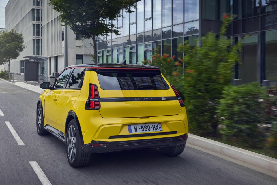 ÅRETS BIL: Renault har fått mye blest og positiv omtale for Renault 5 E-Tech electric, som er inspirert av ikoniske Renault 5 som hadde verdenspremiere på bilutstillingen i Genève i 1972. Den elektriske nykommeren er blant annet kåret til Årets bil 2025.