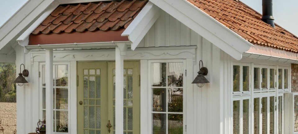 Marianne og Johan bygde en hagestue av gamle materialer de fant på Finn