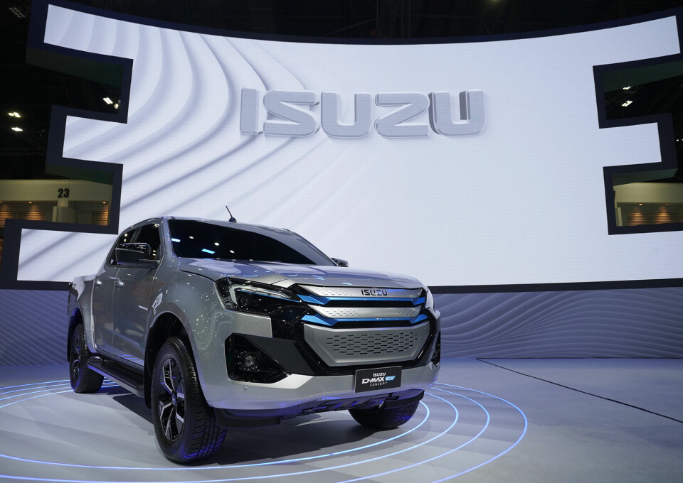 VERDENSPREMIERE: Et konsept på elektriske D-Max ble vist frem for første gang Bangkok International Motor Show i mars i fjor.