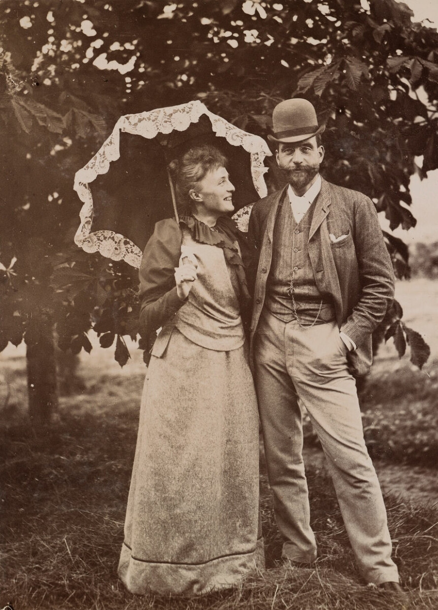 MANNEN I HENNES LIV: Katti sammen med ektemannen Kai Møller, som sto ved hennes side i tykt og tynt og lot henne «gjøre sin greie». – Det var helt enestående, sier forfatter Hege Duckert, som nærmest ble forelsket i ham i sitt arbeid med boken.