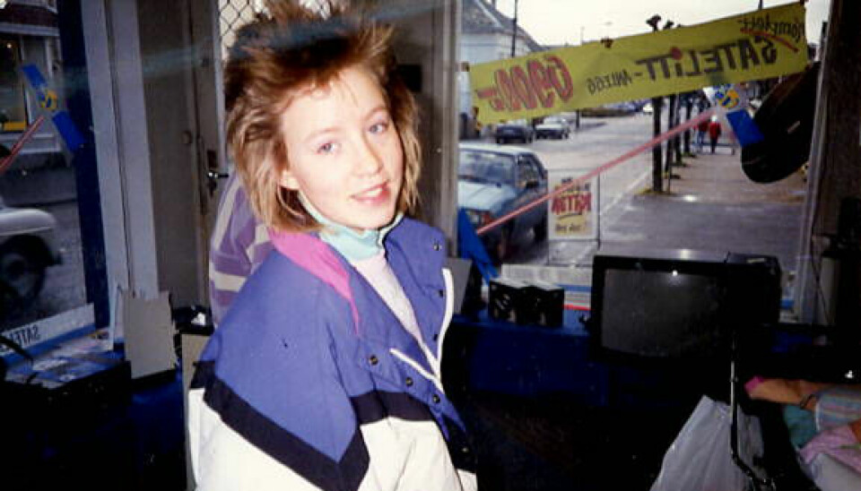 VANSKELIG TID: Vi har flyttet så mange ganger. Jeg var alltid «hun nye» i klassen. Det var et mareritt for meg som var så sjenert. Når jeg endelig hadde åpnet meg og blitt varm i trøya på den nye skolen, flyttet vi igjen.