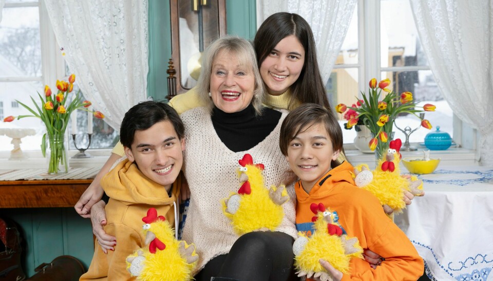 ROER NED: – Påsken gir rom for kos og hygge, sier Anne Marie, som får besøk av Martin (t.v.), Mariel og Markus.