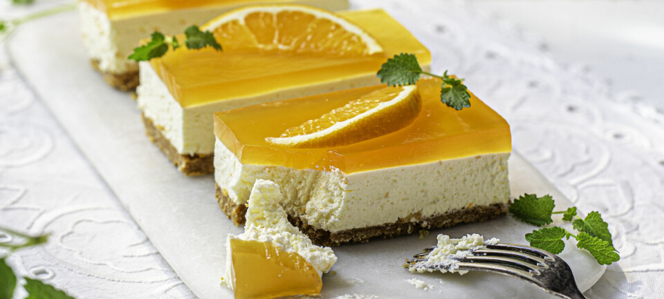 Fløyelsmyk ostekake med det lekreste gelélokk